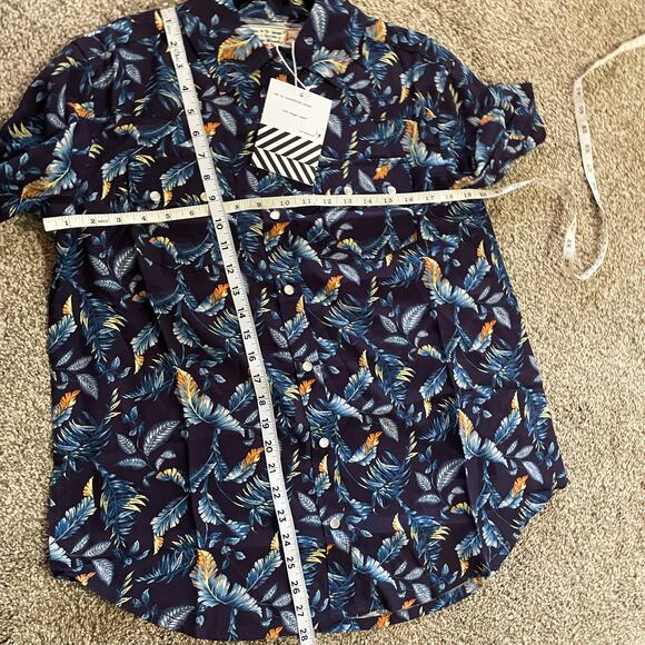 NWT SR vs Sandrine Rose Hawaiian Print Button Up Short Sleeve Shirt - Picture 4 of 5